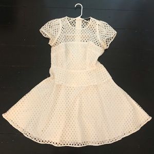 BR white lace dress